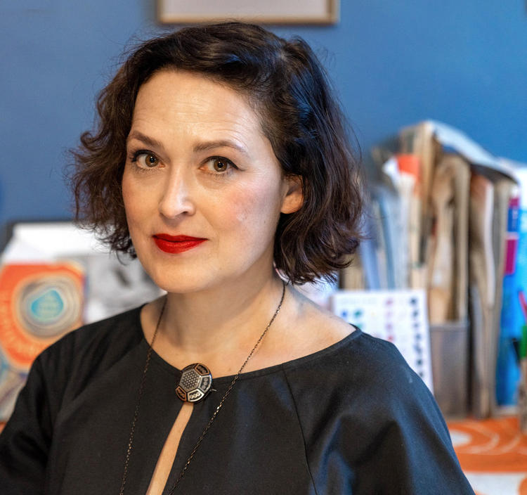 Hettie Judah headshot