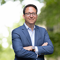 Udi Ofer