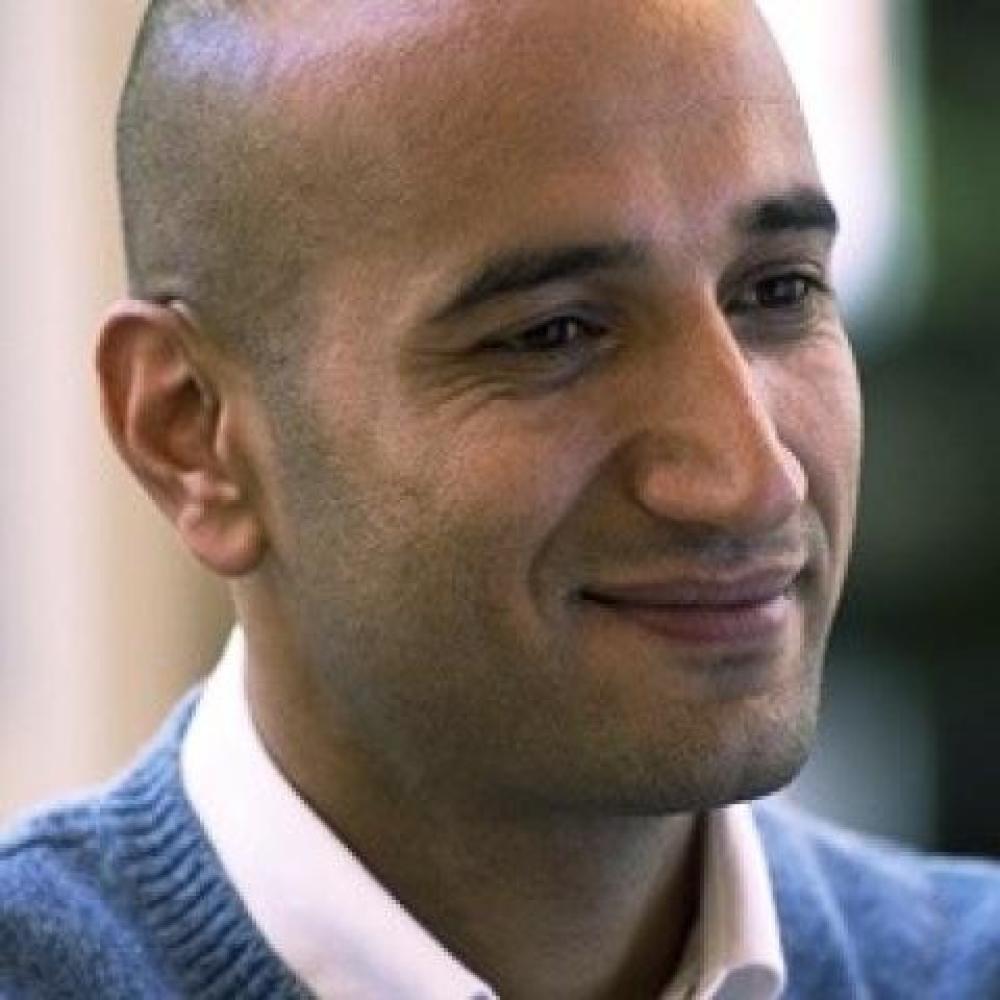 Dr. Arian Sharifi
