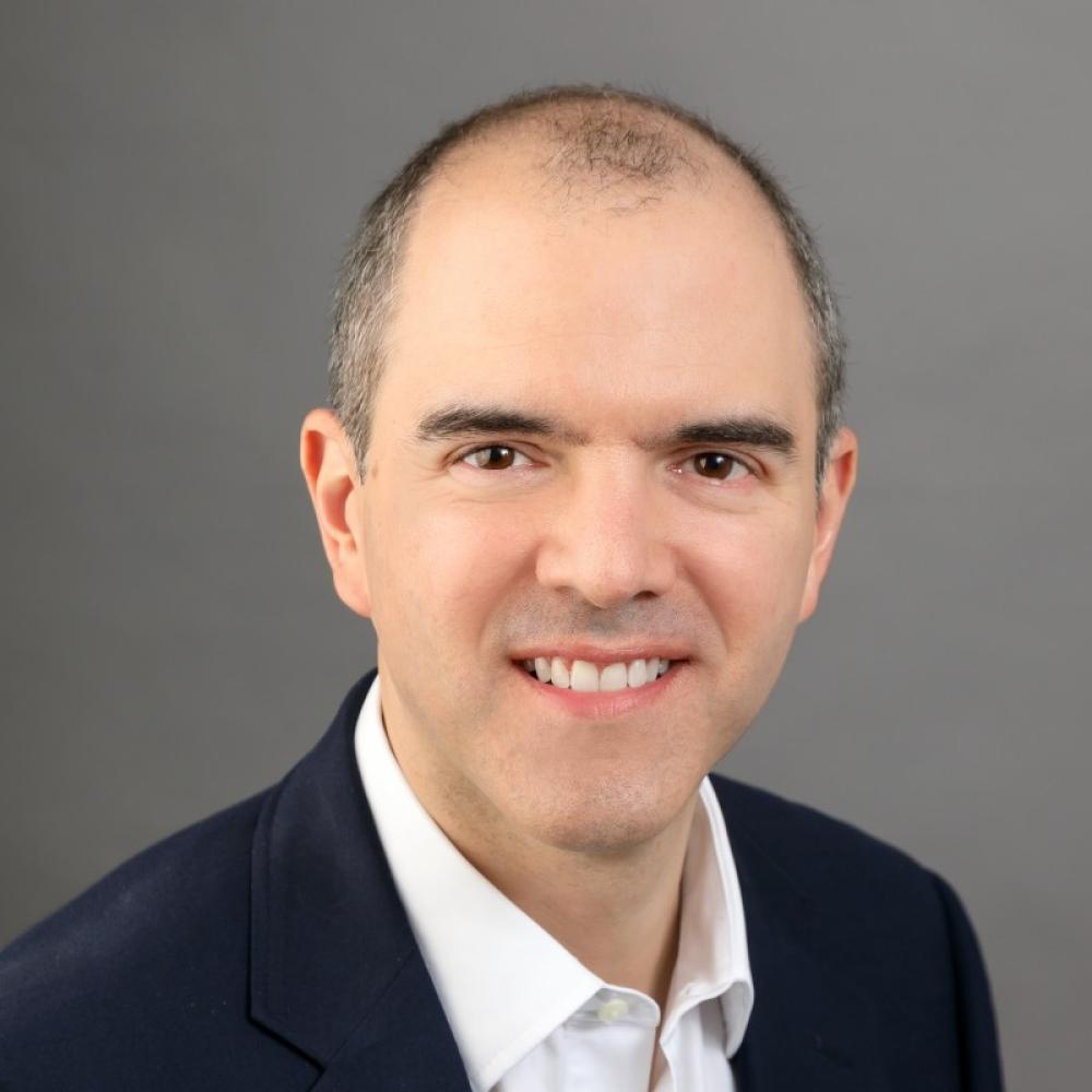 Ernesto Revilla