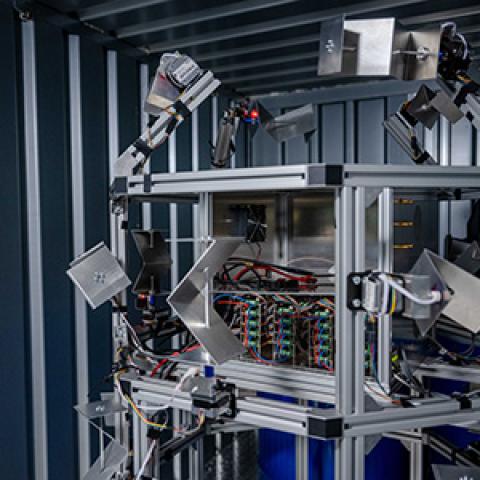 Monitoring nuclear weapons stockpiles with radio waves