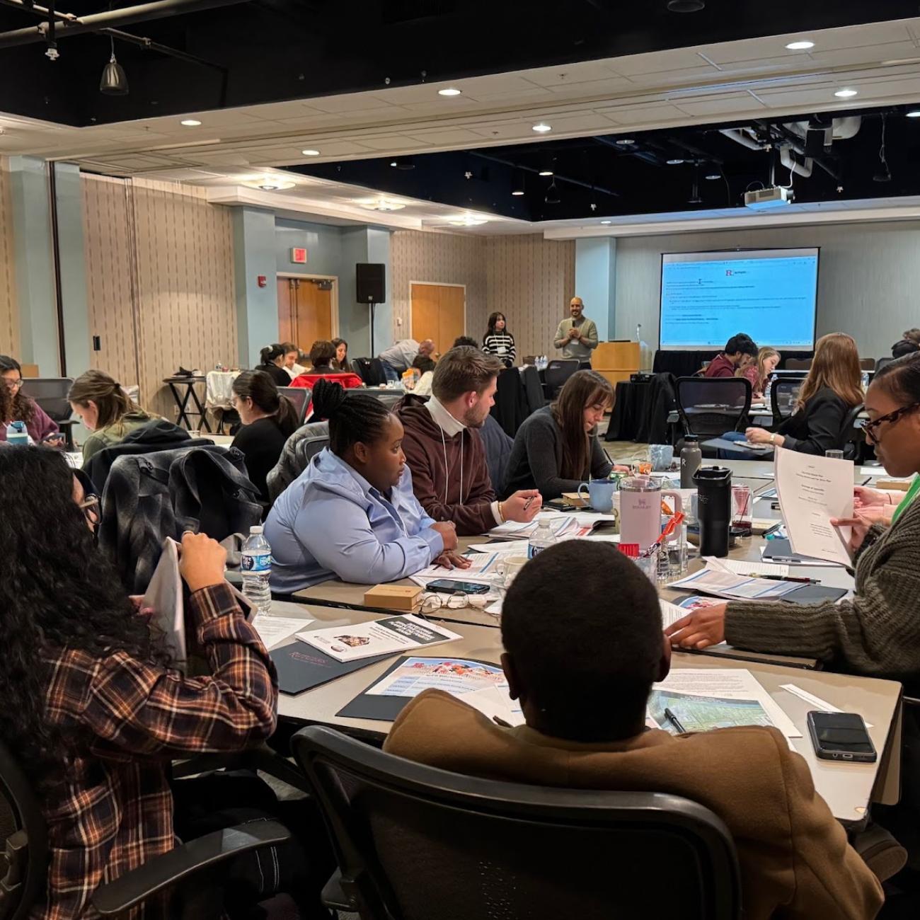 picture of Princeton and Rutgers MPP/MPA students at the NJ policy collaboratory