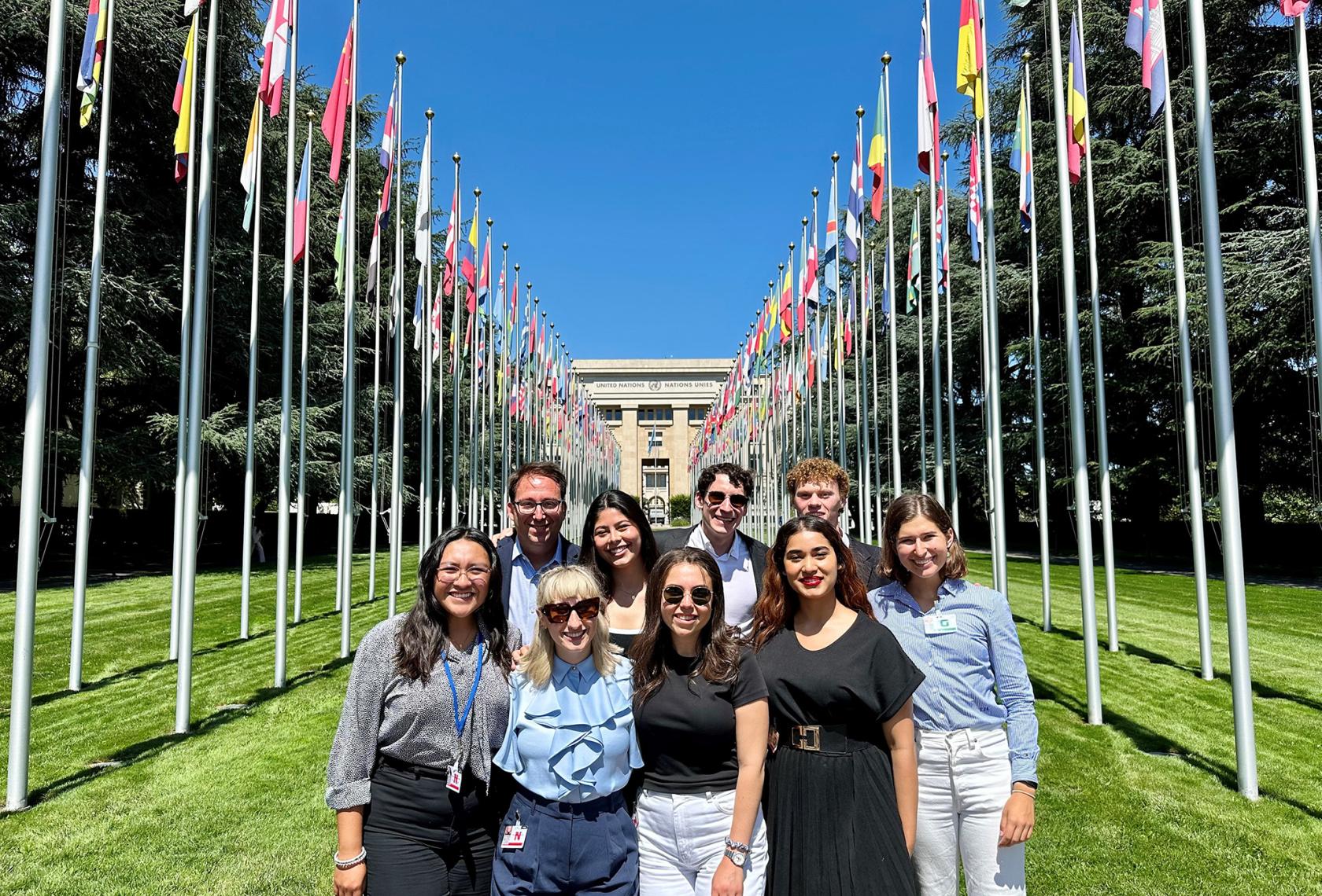 Students in front of the United Nations in Geneva