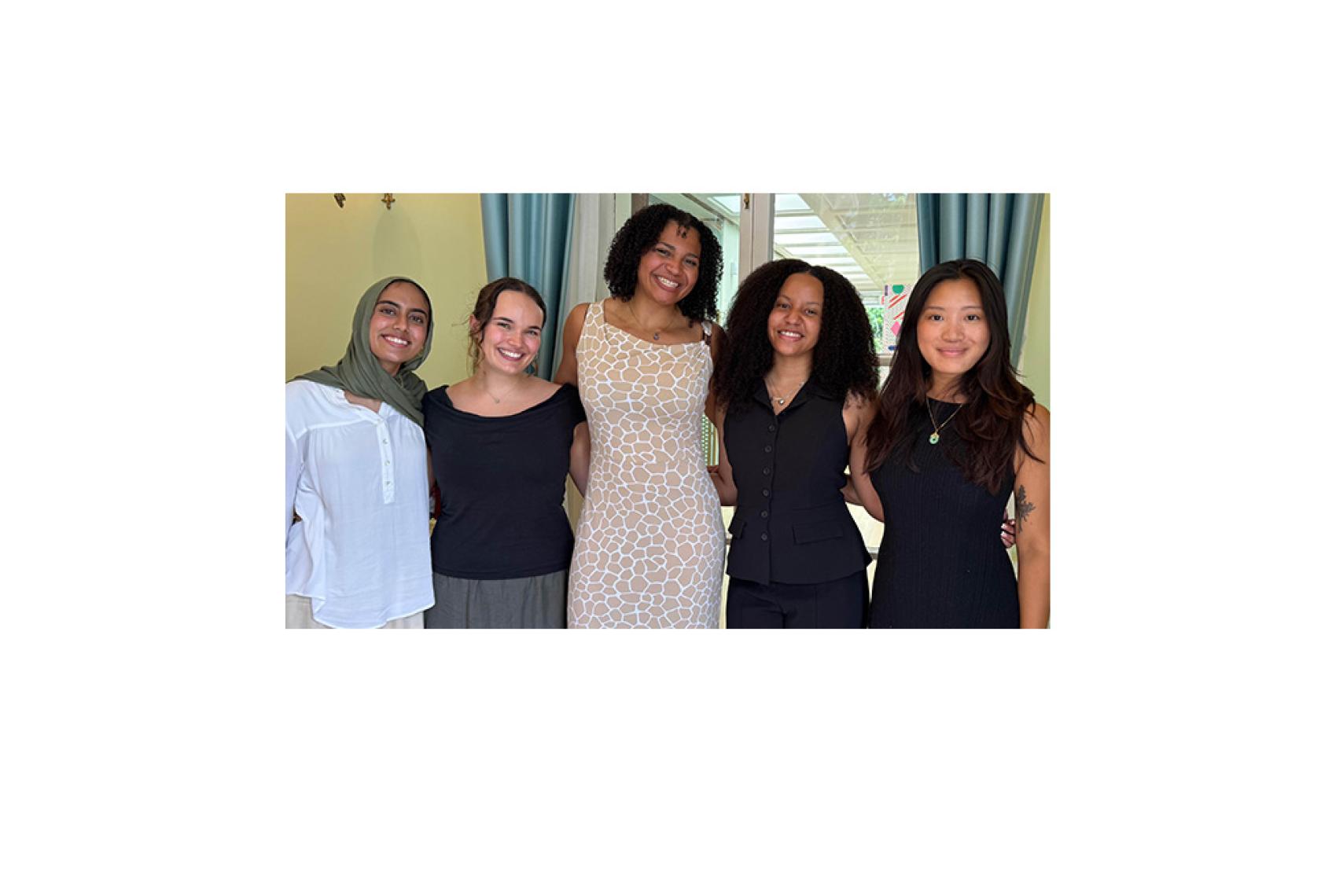 Hiba Siddiki '25, Olivia Ragan '24, Madison Linton '24, Kimberly Cross '25, Lauren Aung '24 Photo by Charles R. Plohn/Fotobuddy