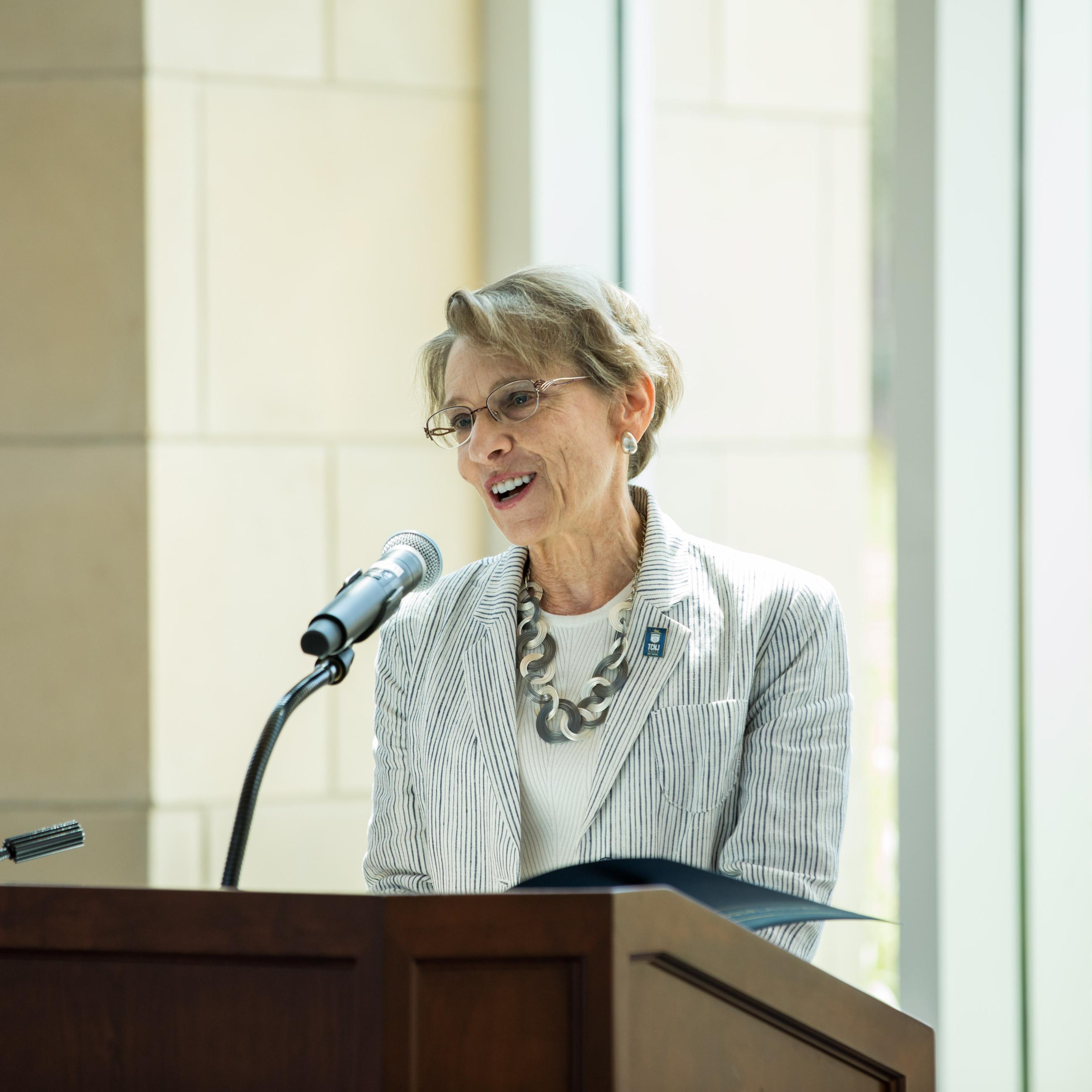 Kathryn Foster *93 at donor event